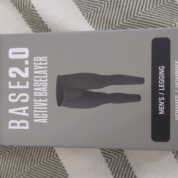 Under Armor men's active baselayer tights/leggings, brand new in box - Picture 1 of 5